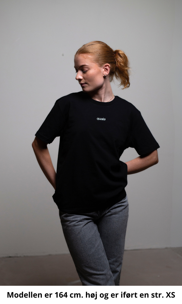 Recycled box fit t-shirt, embroidered logo | Black